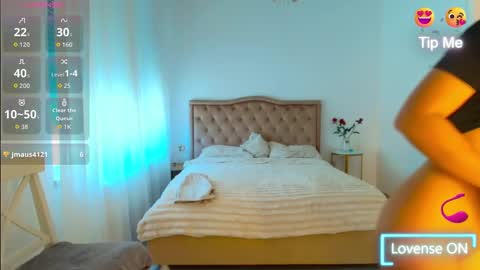 deliadelicious online show from May 2026 08:32:01 AM