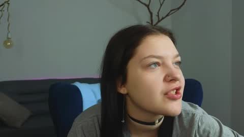 Snapshot of deliaeffy chatting on March 2026 01:06:02 PM deliaeffy online show from March 2026 01:06:02 PM