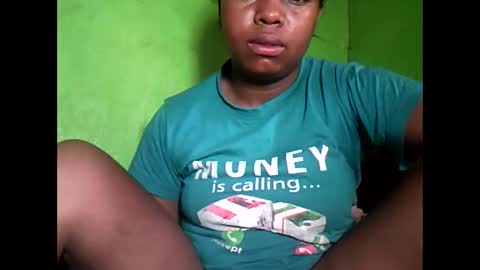 deliah712909 online show from February 2025 04:57:02 AM