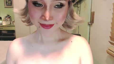 Snapshot of deliciosats chatting on May 2026 02:06:02 AM Mercedes online show from May 2026 02:06:02 AM