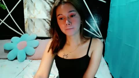 Snapshot of delicious_cum_girlxx chatting on December 2025 03:34:01 AM delicious_cum_girlxx online show from December 2025 03:34:01 AM