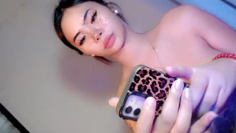 Hello your loving faye 3 online show from December 2024 08:11:01 AM