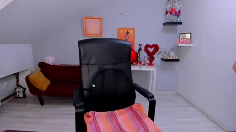 DeliciousLolly online show from February 2026 04:30:01 AM