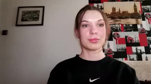 Aurora online show from January 2025 07:38:02 AM