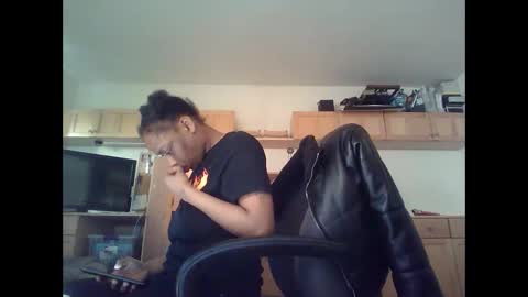 delightfuldark online show from January 2025 04:41:01 PM