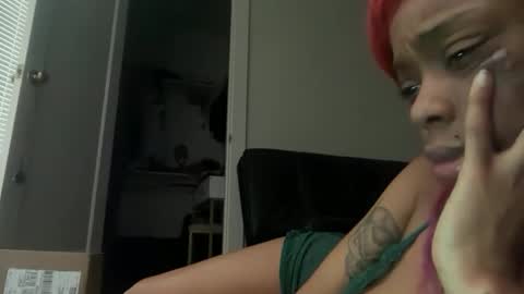 Snapshot of delightfuldark chatting on June 2026 05:16:02 PM delightfuldark online show from June 2026 05:16:02 PM