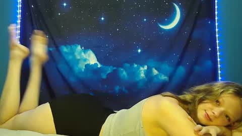 Snapshot of delilalove3412 chatting on February 2025 01:47:02 AM DelilaLove3412 online show from February 2025 01:47:02 AM