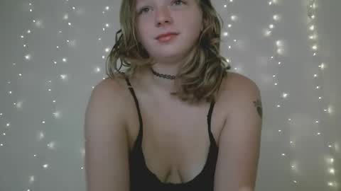 Snapshot of delilalove3412 chatting on September 2025 03:15:02 PM DelilaLove3412 online show from September 2025 03:15:02 PM