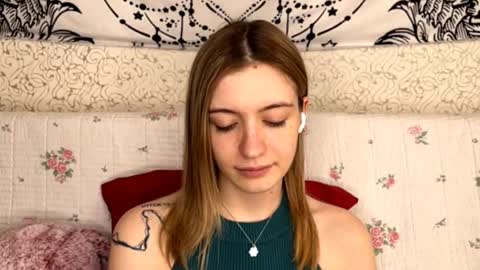 Sia online show from February 2026 12:33:02 PM