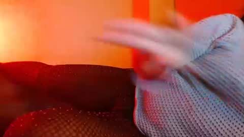 Delphine online show from February 2025 09:11:02 PM