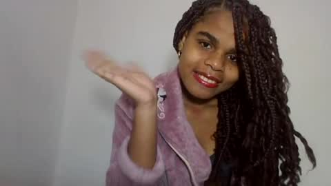 delphine online show from June 2026 11:15:01 AM