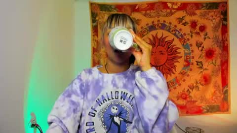 demeter__ online show from June 2026 02:00:01 AM