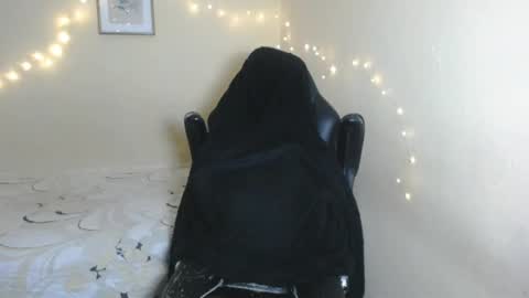 Snapshot of demeter_salviati chatting on February 2025 03:11:01 AM Demeter Salviati online show from February 2025 03:11:01 AM