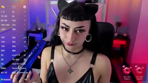 Snapshot of demetra_noxx chatting on February 2026 06:40:02 AM Demetra online show from February 2026 06:40:02 AM