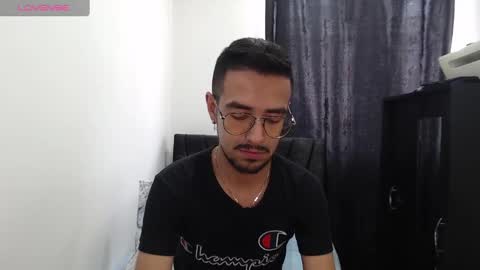 demian_val_4 online show from March 2025 05:08:02 PM