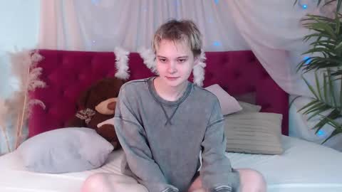 demianenglen online show from October 2025 09:45:01 PM