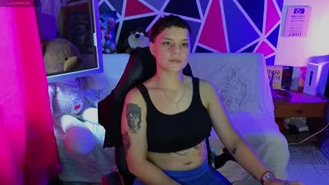 Snapshot of demimoore222 chatting on April 2026 05:54:01 PM DEMI online show from April 2026 05:54:01 PM