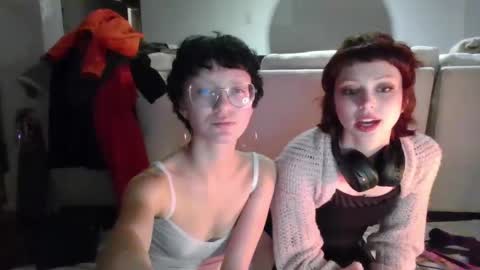 internetnymphette online show from November 2025 12:20:02 AM