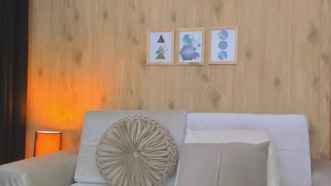 DEMY online show from September 2025 02:44:01 AM