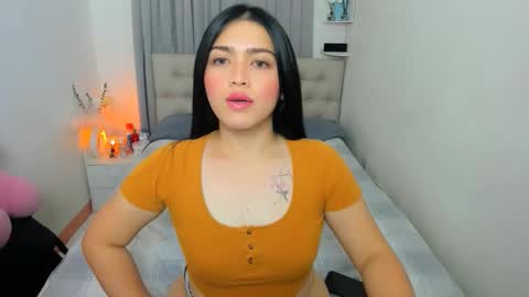 Snapshot of dencyleander chatting on February 2026 02:40:02 AM Demi online show from February 2026 02:40:02 AM