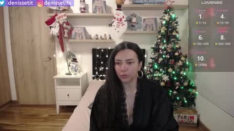 Snapshot of denissetits chatting on January 2026 10:34:02 PM online show from January 2026 10:34:02 PM