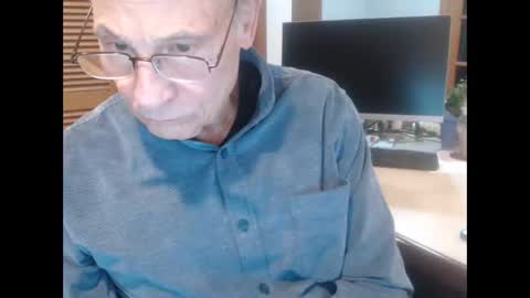 Snapshot of denn_jett chatting on January 2026 02:26:01 AM Den Jet online show from January 2026 02:26:01 AM