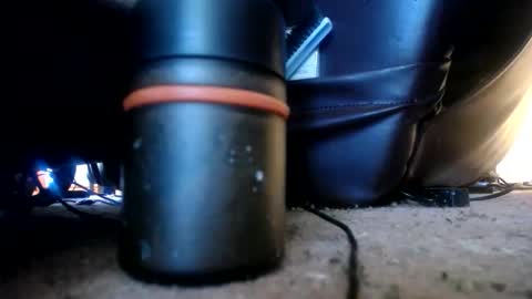 dennis online show from November 2025 09:28:01 PM