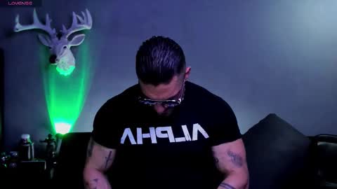 dennis_cox_ online show from February 2026 02:48:01 AM