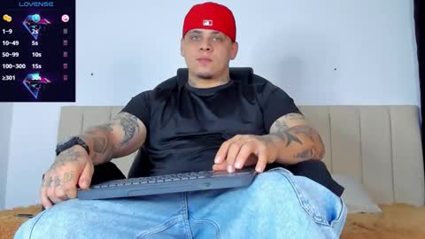 dennis munera online show from September 2025 10:49:02 AM