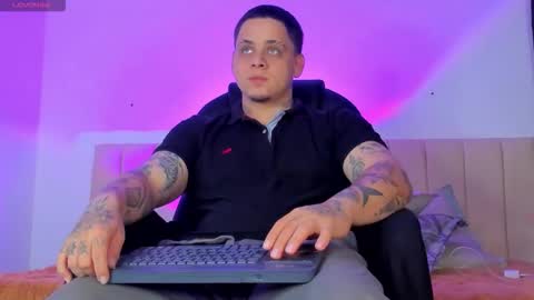 dennis munera online show from September 2025 10:49:02 AM