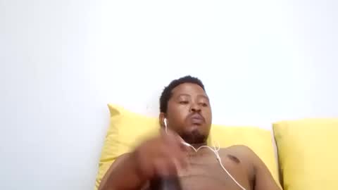 Snapshot of dentzo chatting on February 2026 02:45:02 AM mastER blACK online show from February 2026 02:45:02 AM