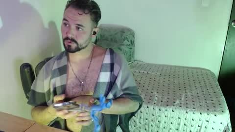 Dereck Mills3 online show from March 2026 02:50:02 AM