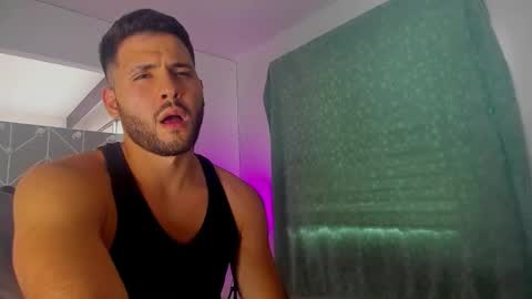 dereckhardd online show from March 2026 08:24:01 PM