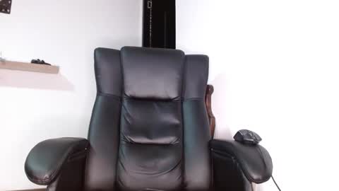 Sir. Derek - Total Control online show from February 2025 09:31:01 PM