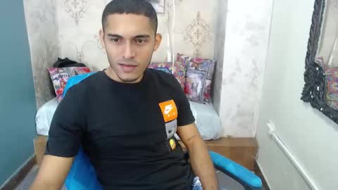 D E R E K online show from September 2025 02:59:02 AM