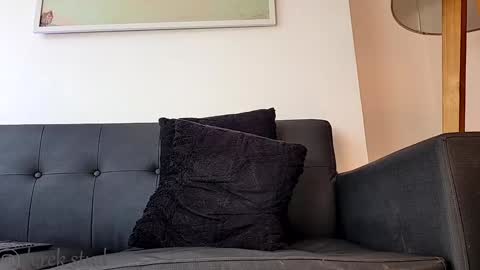 Derek independent model  online show from January 2025 05:02:01 PM