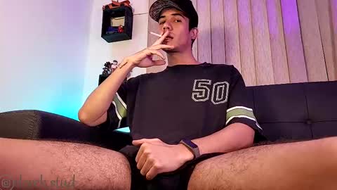 Derek independent model  online show from October 2025 05:18:01 AM