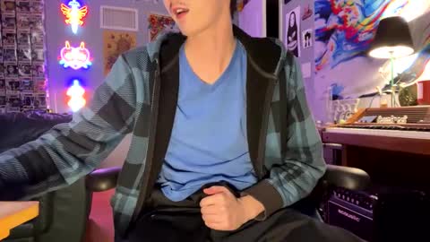 derekdings online show from October 2025 09:20:01 AM