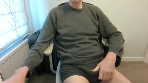 derelictguy online show from January 2025 10:19:01 AM