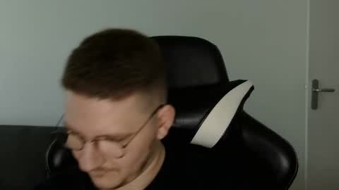 dervechi online show from April 2026 04:12:02 PM