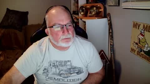 Snapshot of desertknight56 chatting on March 2025 03:17:01 AM D K online show from March 2025 03:17:01 AM