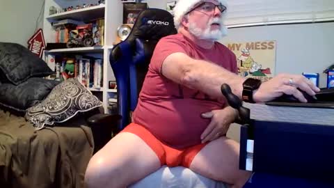 Snapshot of desertknight56 chatting on November 2025 02:13:01 AM D K online show from November 2025 02:13:01 AM