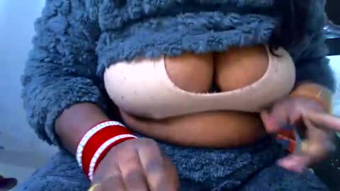 Snapshot of desi_punjabn chatting on December 2024 07:15:02 AM simran online show from December 2024 07:15:02 AM