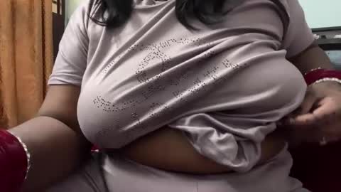 Snapshot of desi_punjabn chatting on October 2025 03:17:01 AM simran online show from October 2025 03:17:01 AM