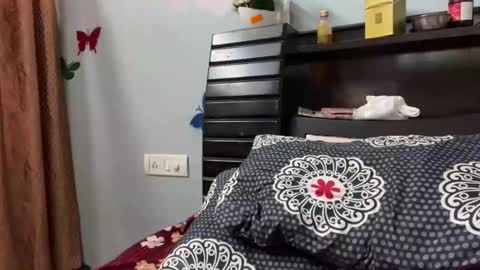 Snapshot of desi_punjabn chatting on November 2025 03:28:01 AM simran online show from November 2025 03:28:01 AM