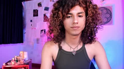 Snapshot of desidias chatting on January 2025 05:05:01 AM Desidias online show from January 2025 05:05:01 AM