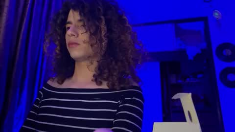 Snapshot of desidias chatting on December 2025 07:50:02 AM Desidias online show from December 2025 07:50:02 AM