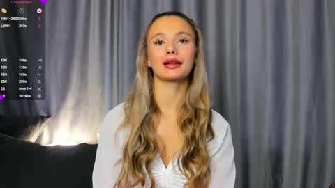 Willow online show from November 2025 06:13:01 AM