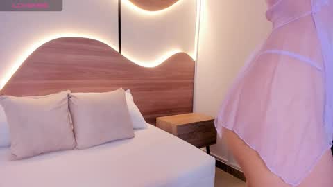 Snapshot of desireee_ chatting on November 2025 12:59:02 PM desire online show from November 2025 12:59:02 PM