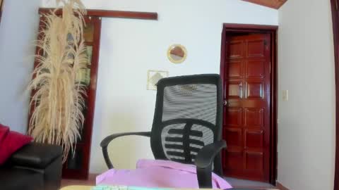 Desiring Angel online show from May 2026 04:56:02 PM